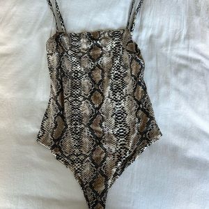 Princess Polly Snake Bodysuit Size 6